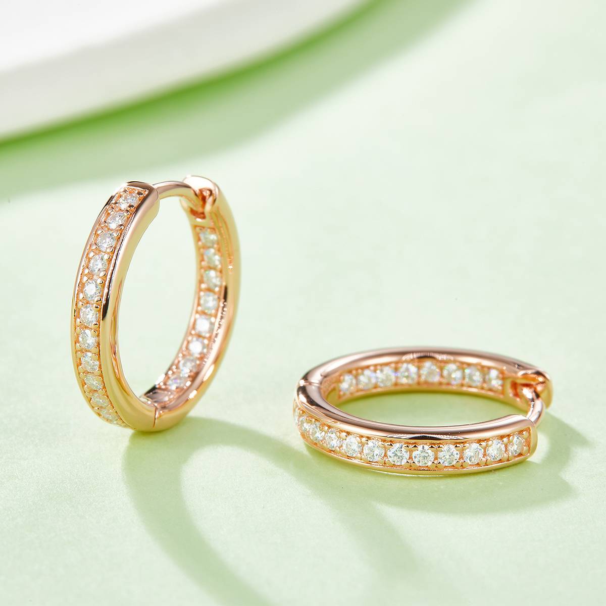 Single Row Half Earrings S925 Silver Moissanite Grade D 0.32CT